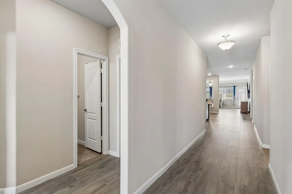 1105 Mapleton Drive