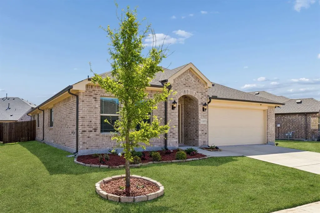 1105 Mapleton Drive