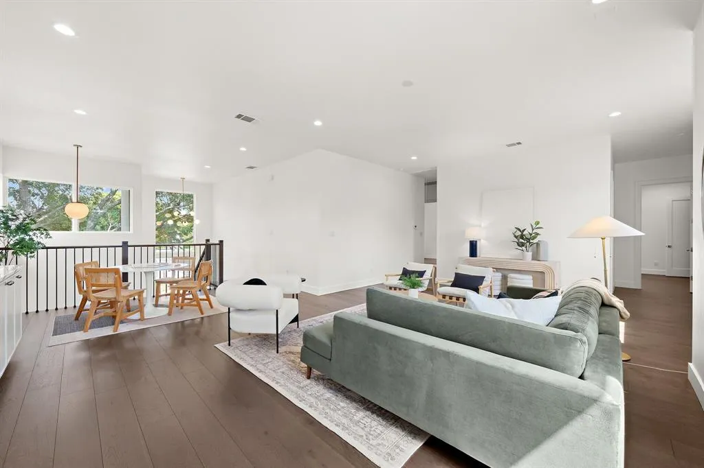 503 Arrowhead Drive