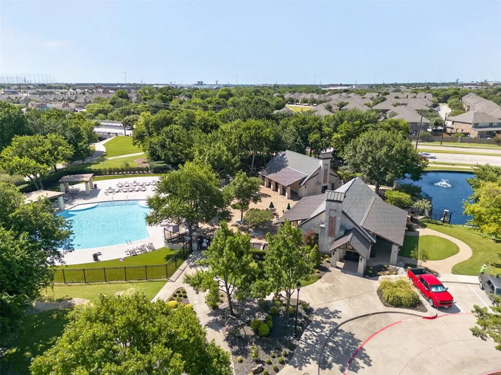 842 Sun Meadow Road
