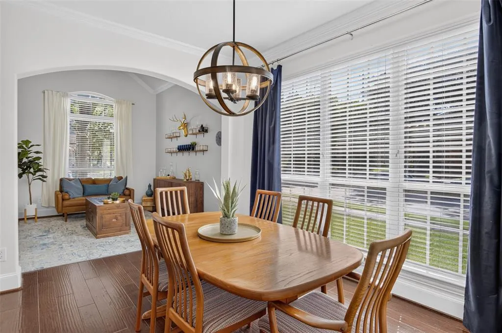 842 Sun Meadow Road