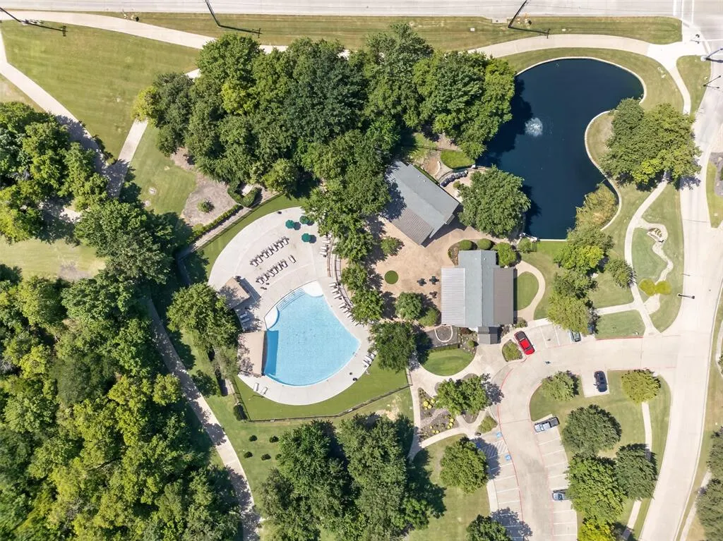 842 Sun Meadow Road