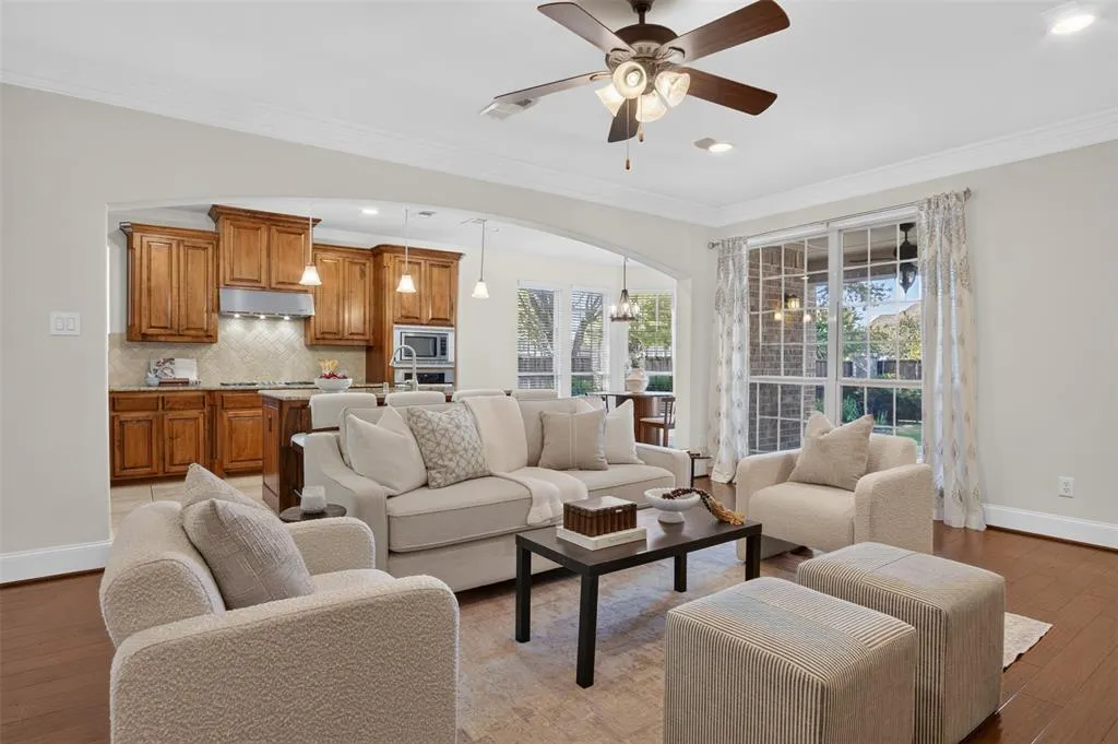 842 Sun Meadow Road