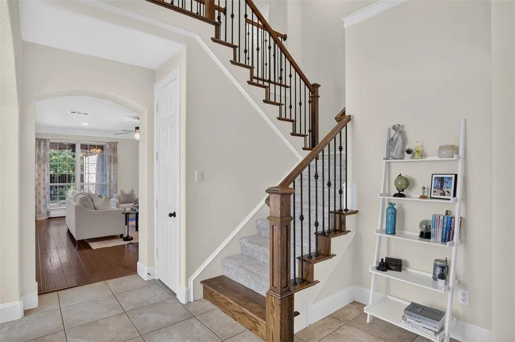 842 Sun Meadow Road
