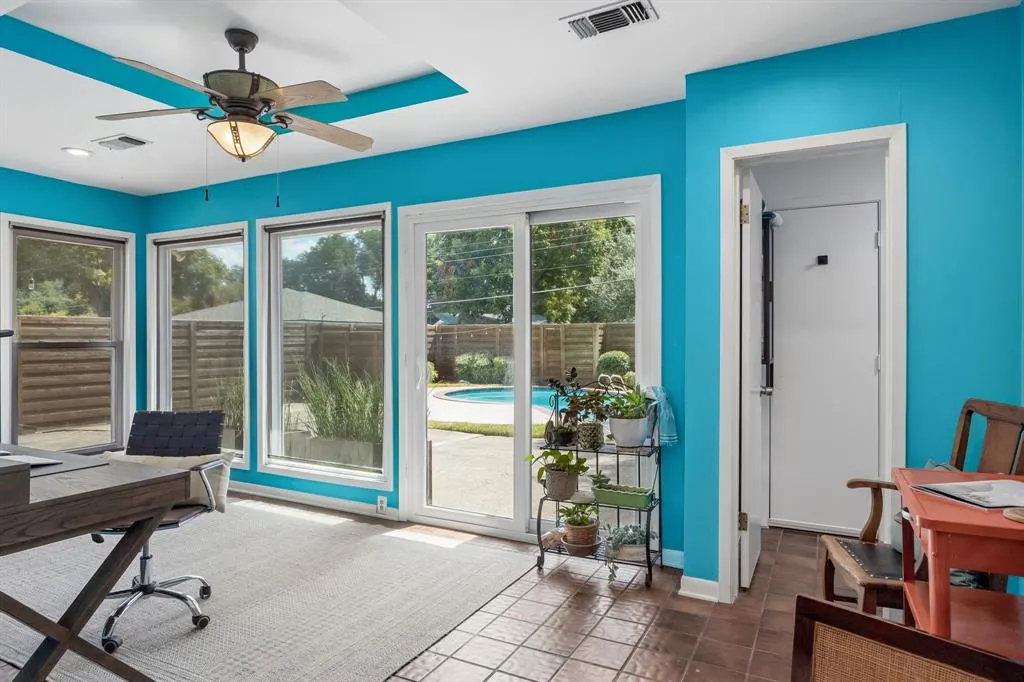 1209 Spruce Drive