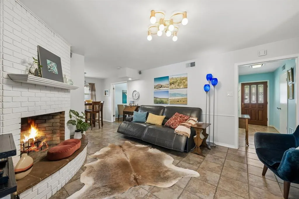 1209 Spruce Drive