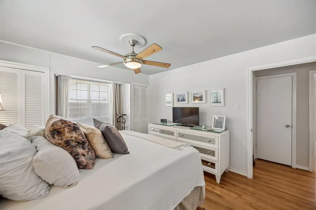 1209 Spruce Drive