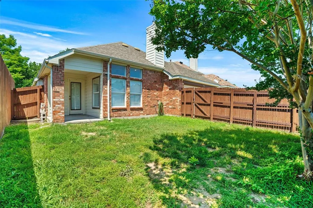1526 Sugar Bush Trail