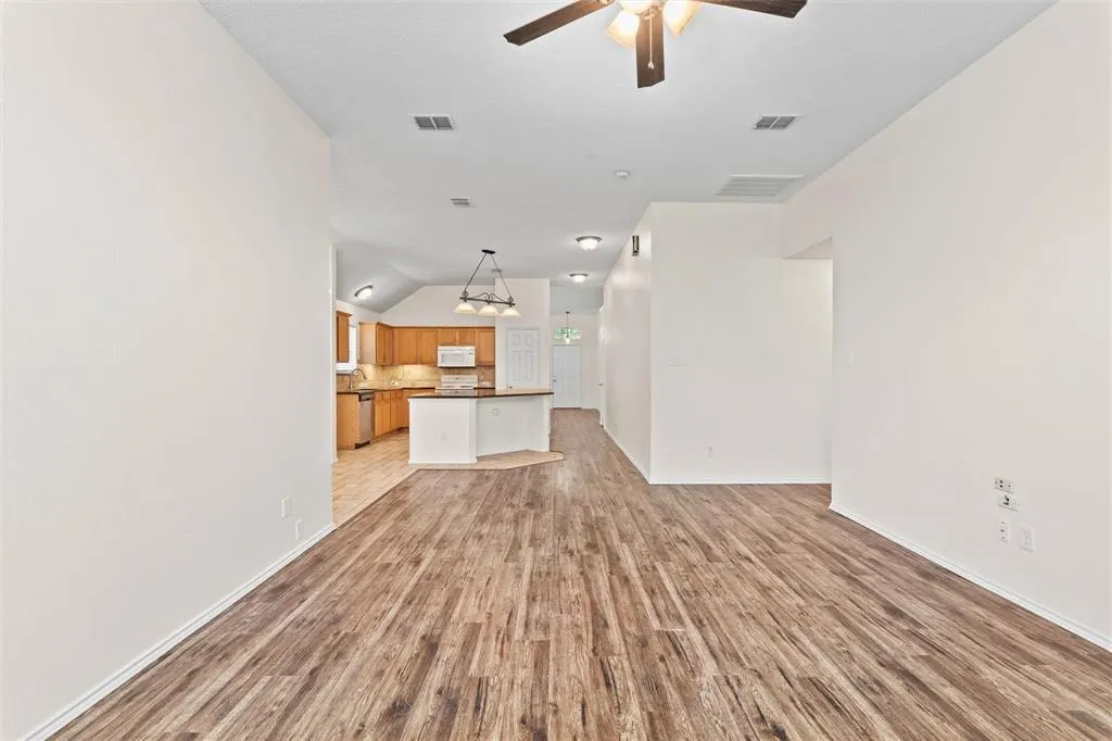 1526 Sugar Bush Trail
