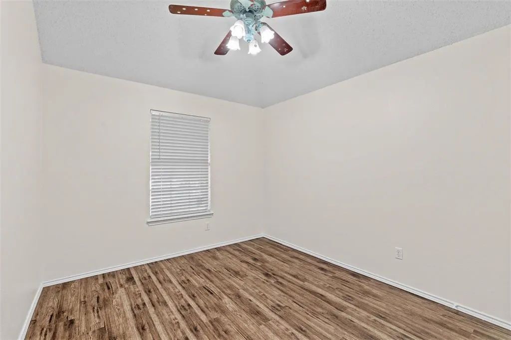 1526 Sugar Bush Trail