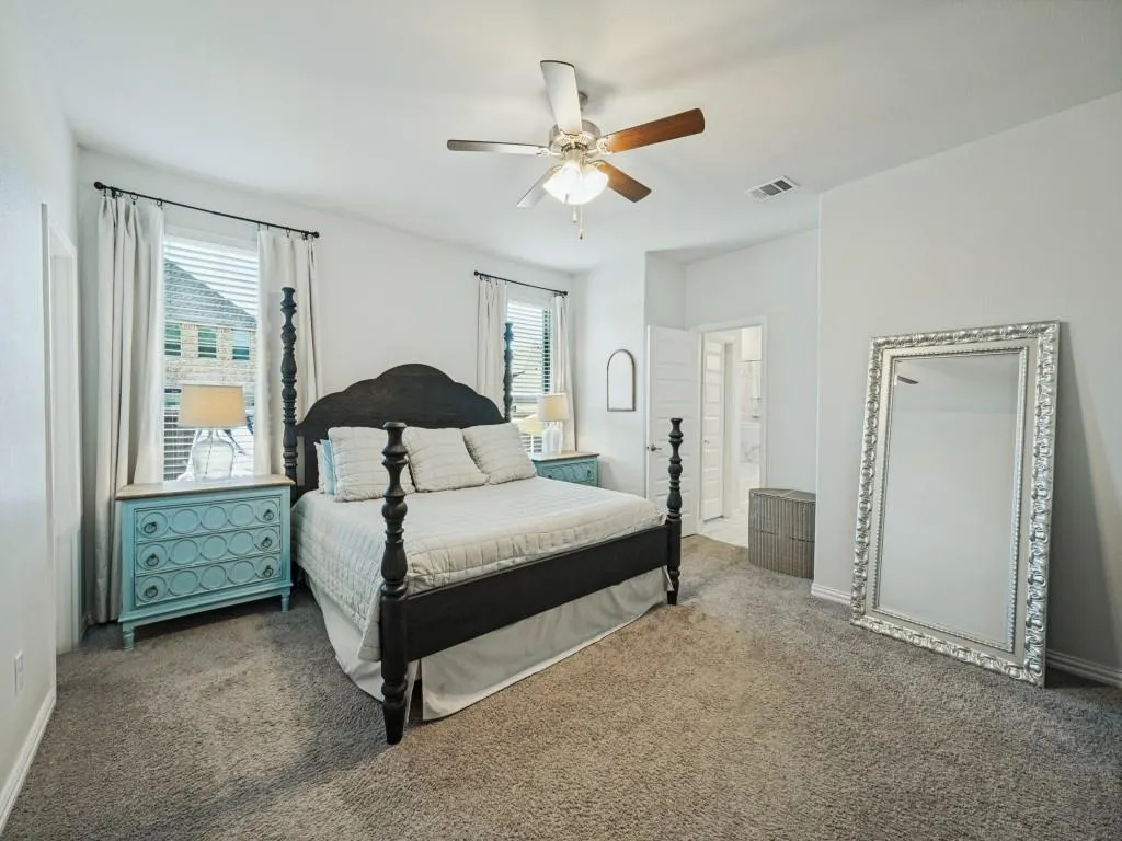 2076 Barx Drive