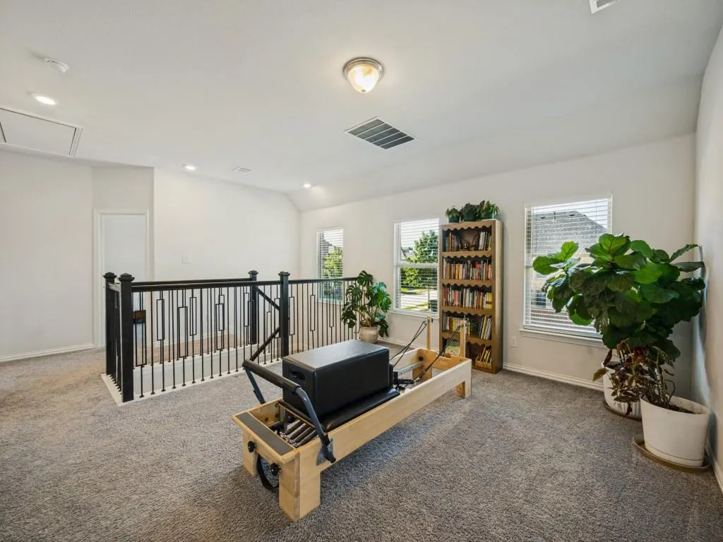 2076 Barx Drive