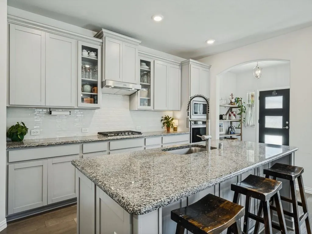 2076 Barx Drive