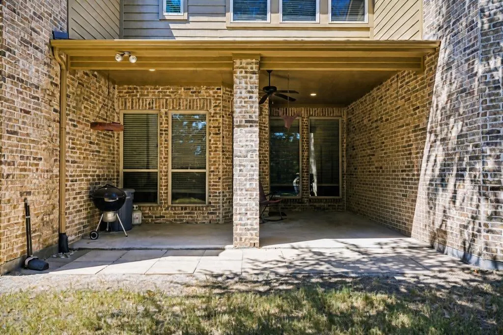 840 Butchart Drive