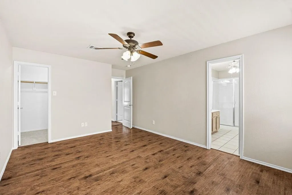 3819 Wolf Creek Lane