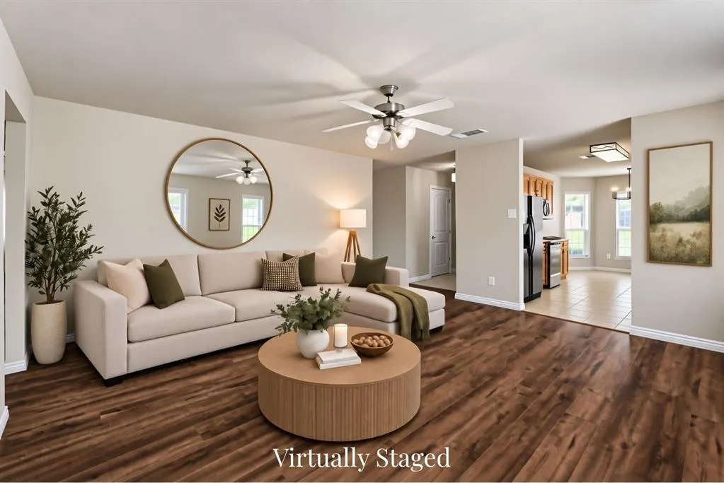 3819 Wolf Creek Lane