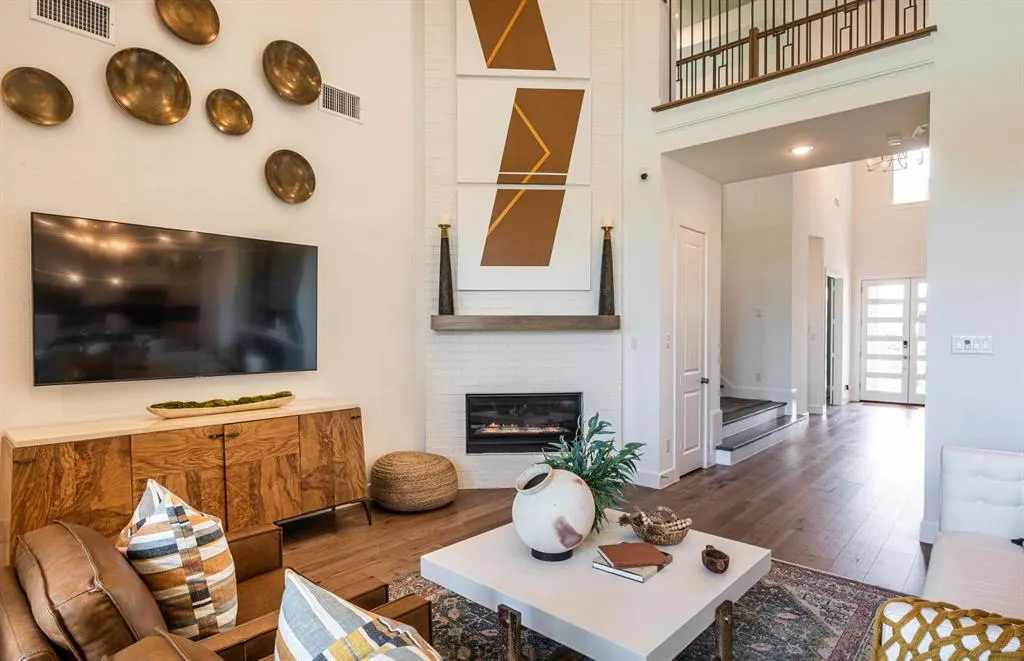 1721 Sandbrock Drive