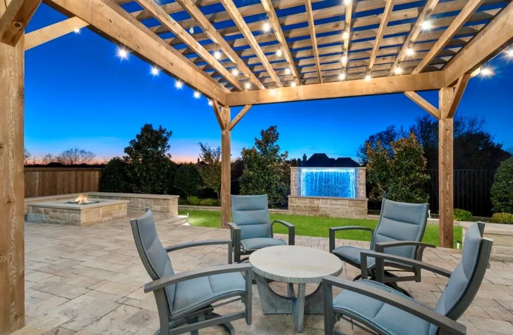 818 Brett Drive