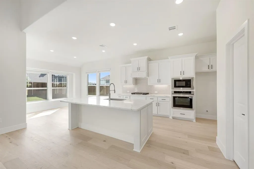 3410 Abingdon Drive