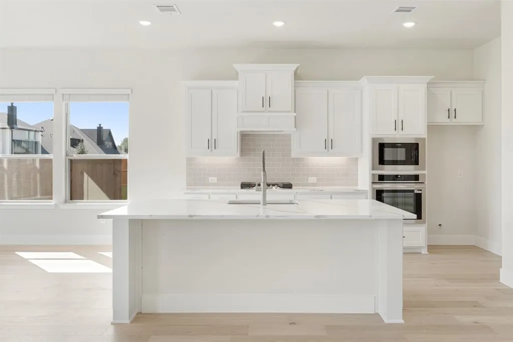 3410 Abingdon Drive