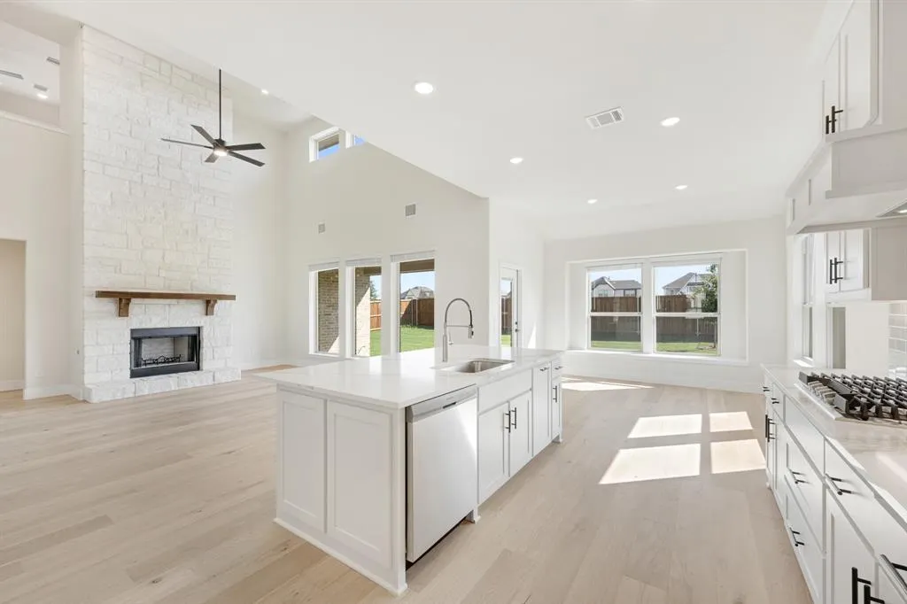 3410 Abingdon Drive