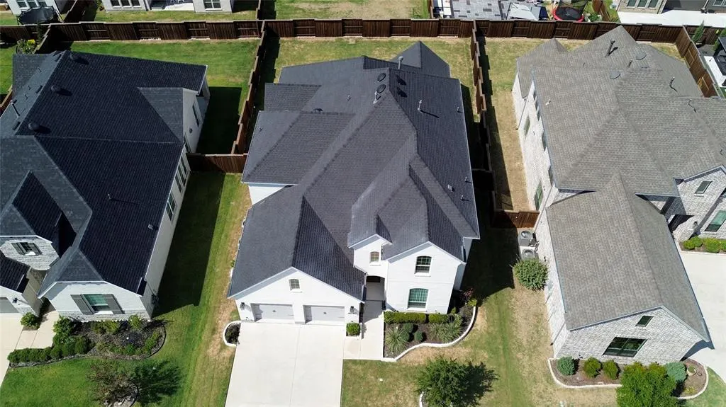 4550 Mayfield Drive