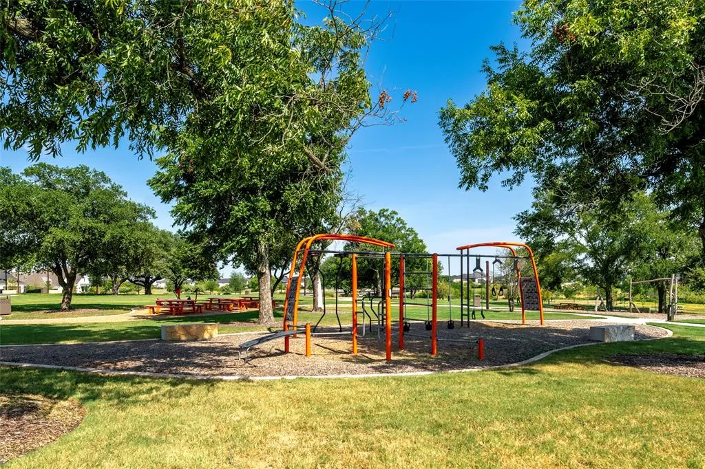 4550 Mayfield Drive
