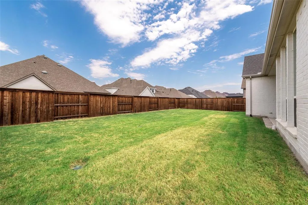 4550 Mayfield Drive