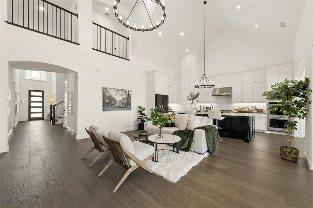 4550 Mayfield Drive