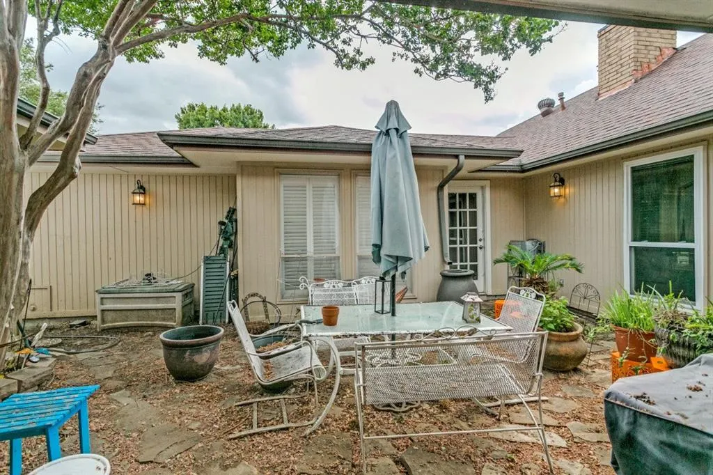 3806 Timberlake Drive