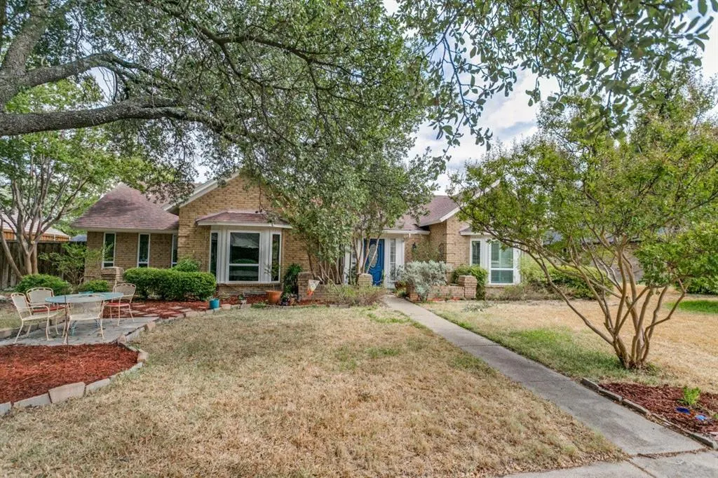 3806 Timberlake Drive