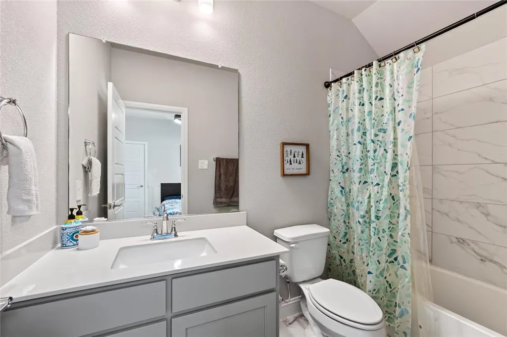 853 Calusa Drive