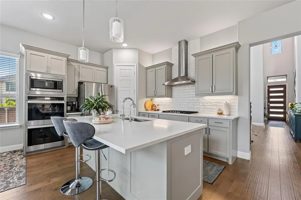 853 Calusa Drive