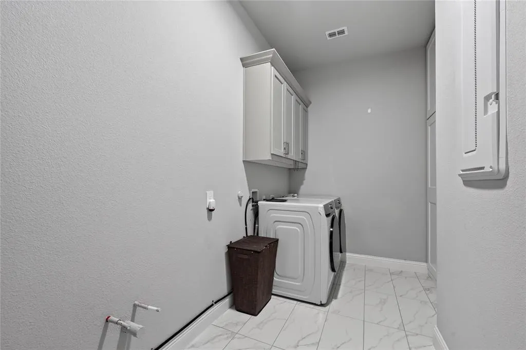 853 Calusa Drive