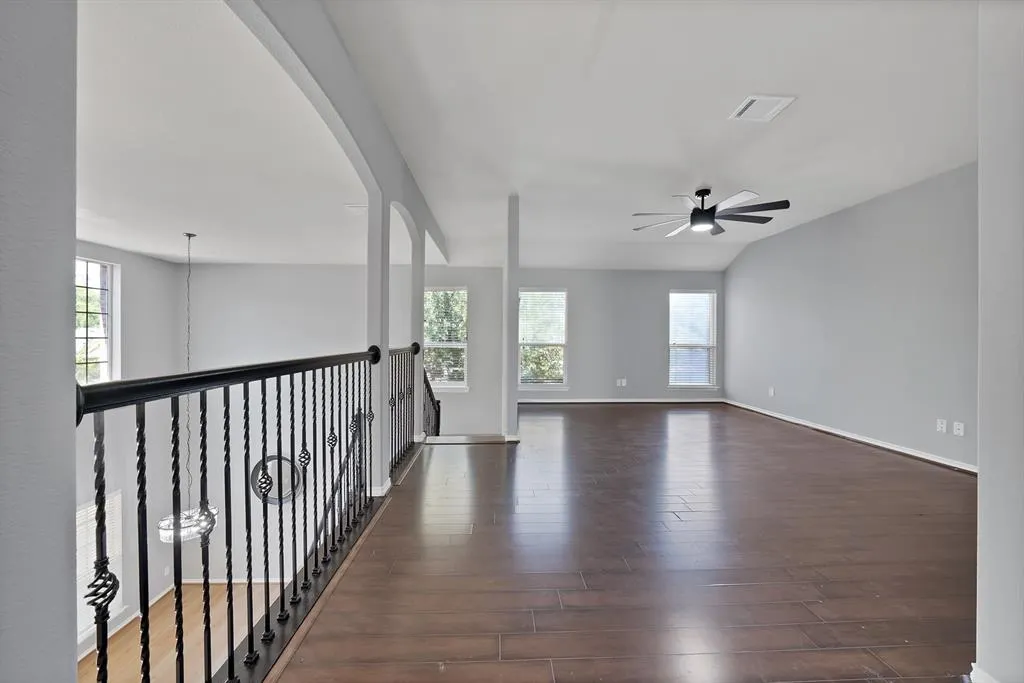3822 Spring Run Lane