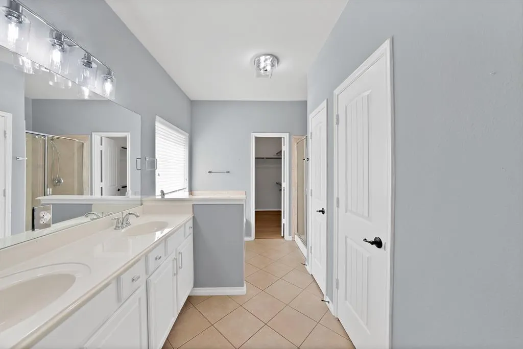 3822 Spring Run Lane