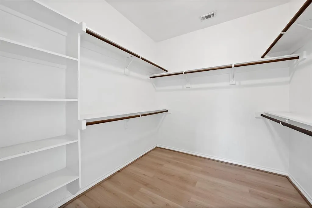 3822 Spring Run Lane