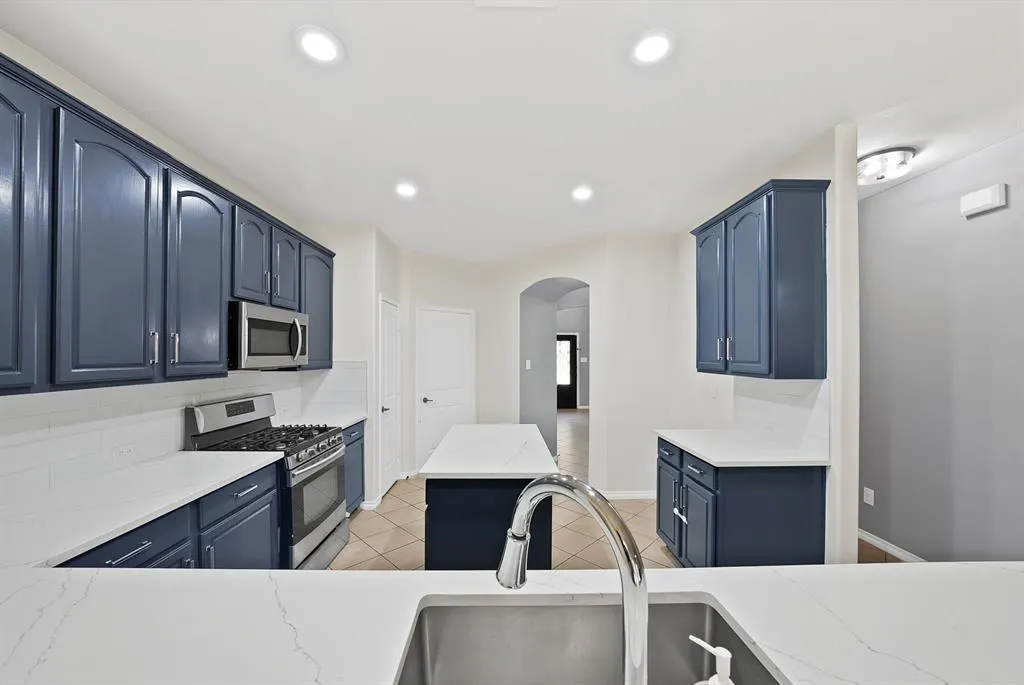 3822 Spring Run Lane