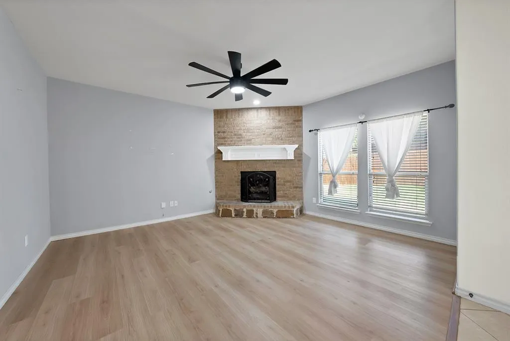 3822 Spring Run Lane
