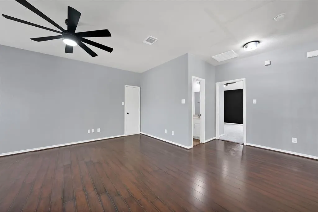 3822 Spring Run Lane