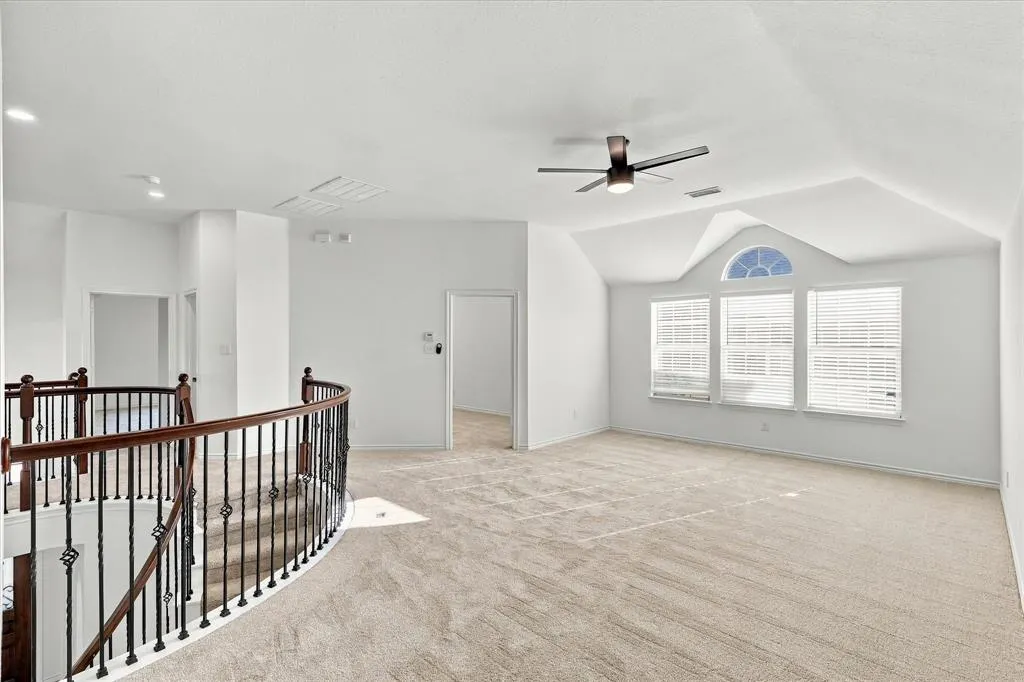1329 Bateman Lane