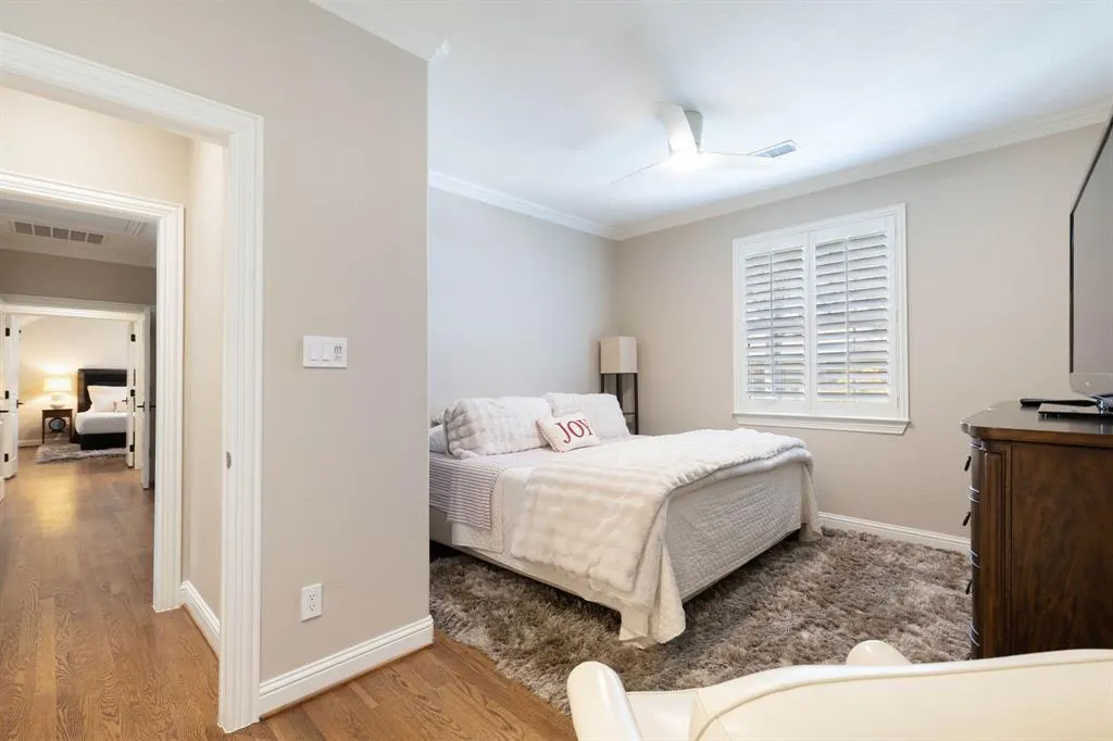 8511 Groveland Drive