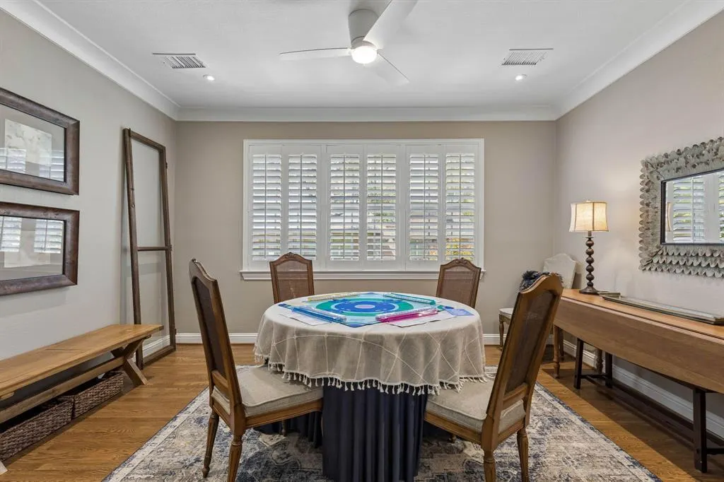 8511 Groveland Drive