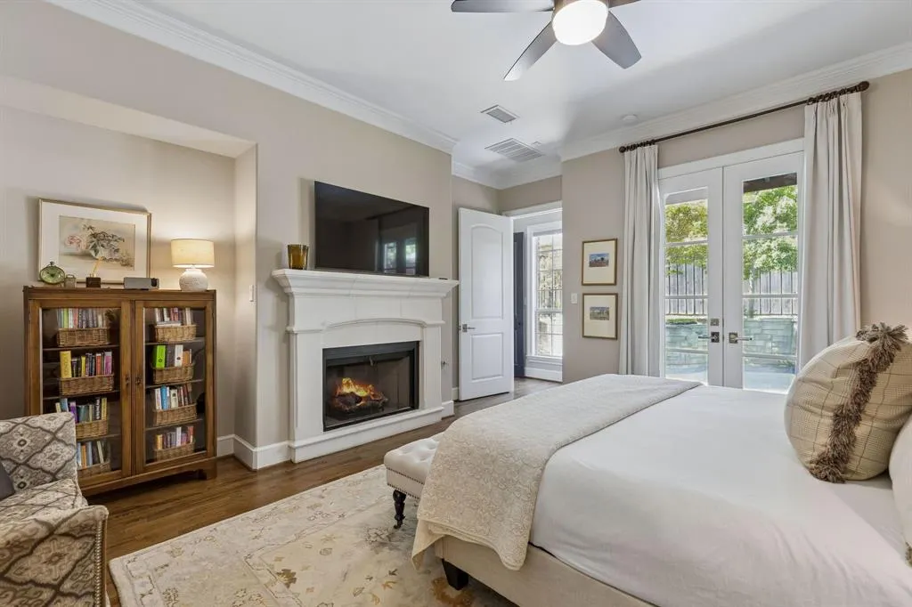 8511 Groveland Drive
