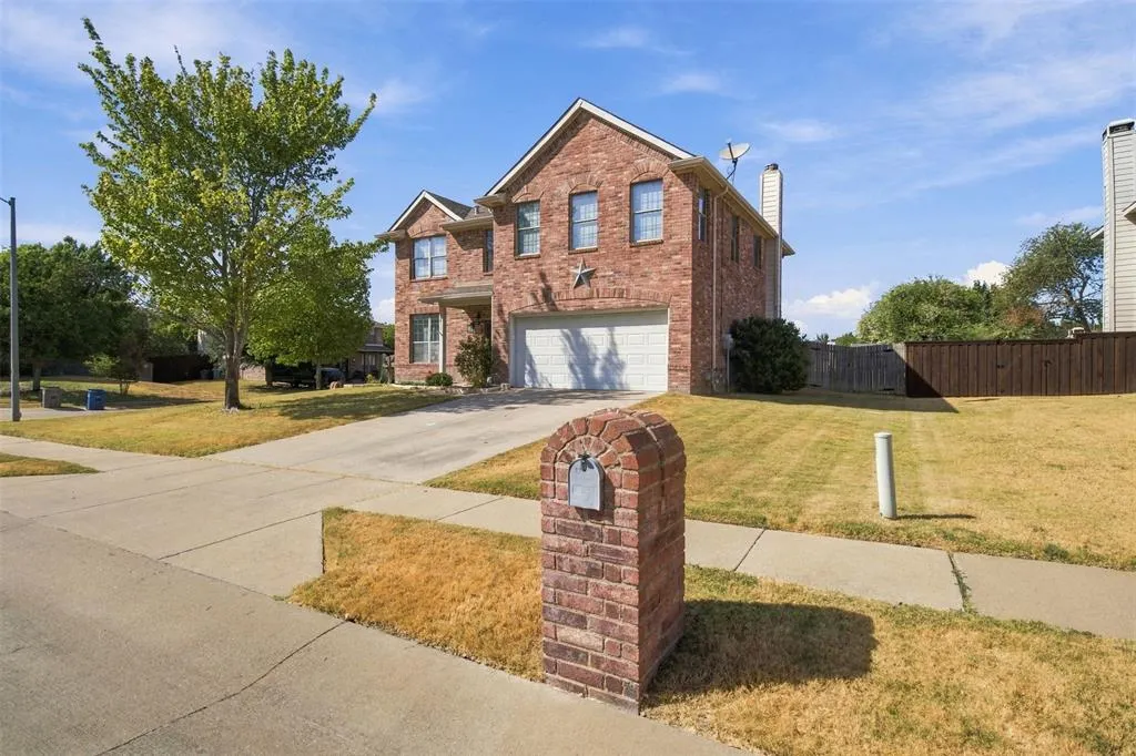 2419 Pheasant Run