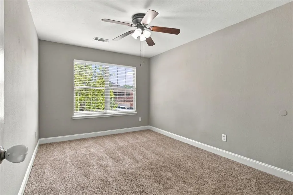 2419 Pheasant Run