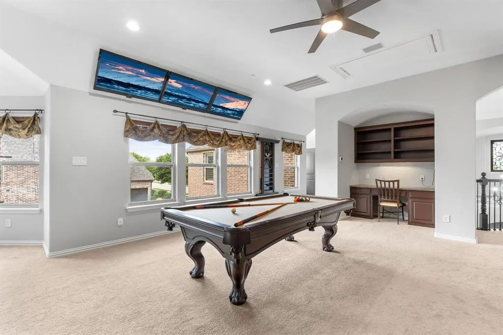2257 Hermitage Drive