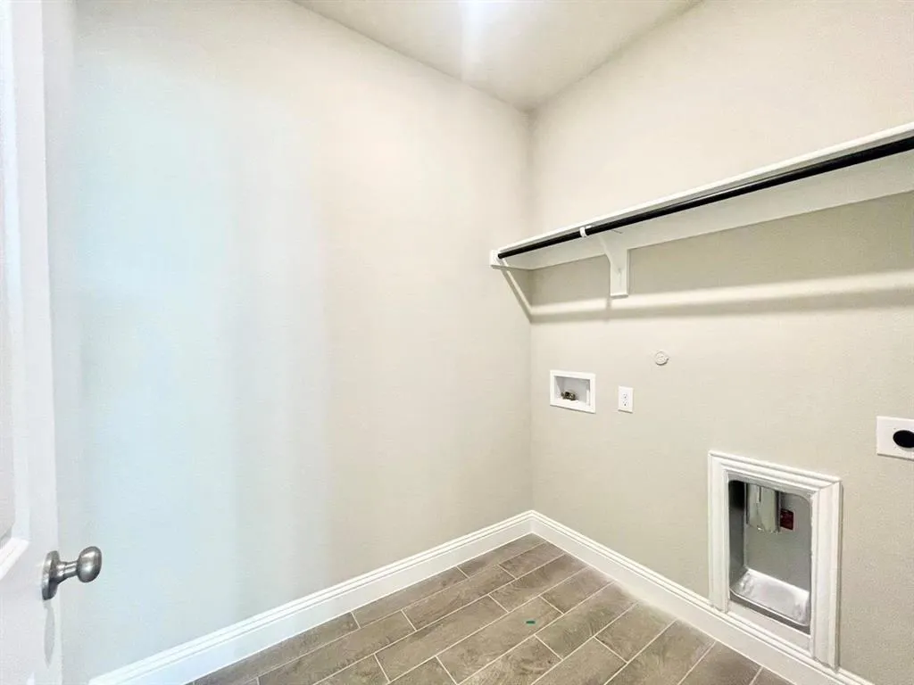 809 Tartane Drive