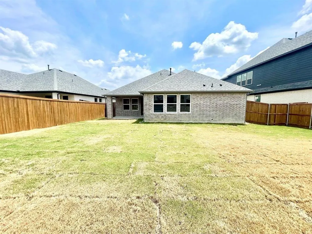 809 Tartane Drive