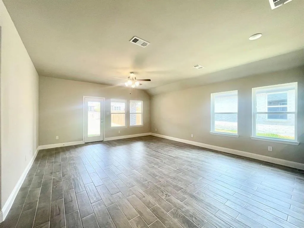 809 Tartane Drive